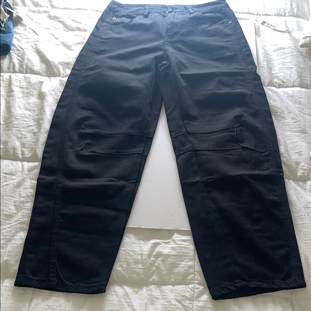 Women’s Black Pants Size M brand new